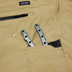 Apparel Traverse Hybrid Fishing Shorts